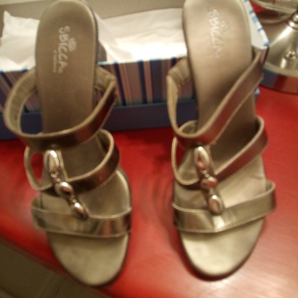 Silver leather dress sandals
